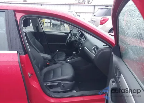 2013 Volkswagen Jetta 2.5L Se из США, поврежденный, VIN 3VWDP7AJ3DM265783